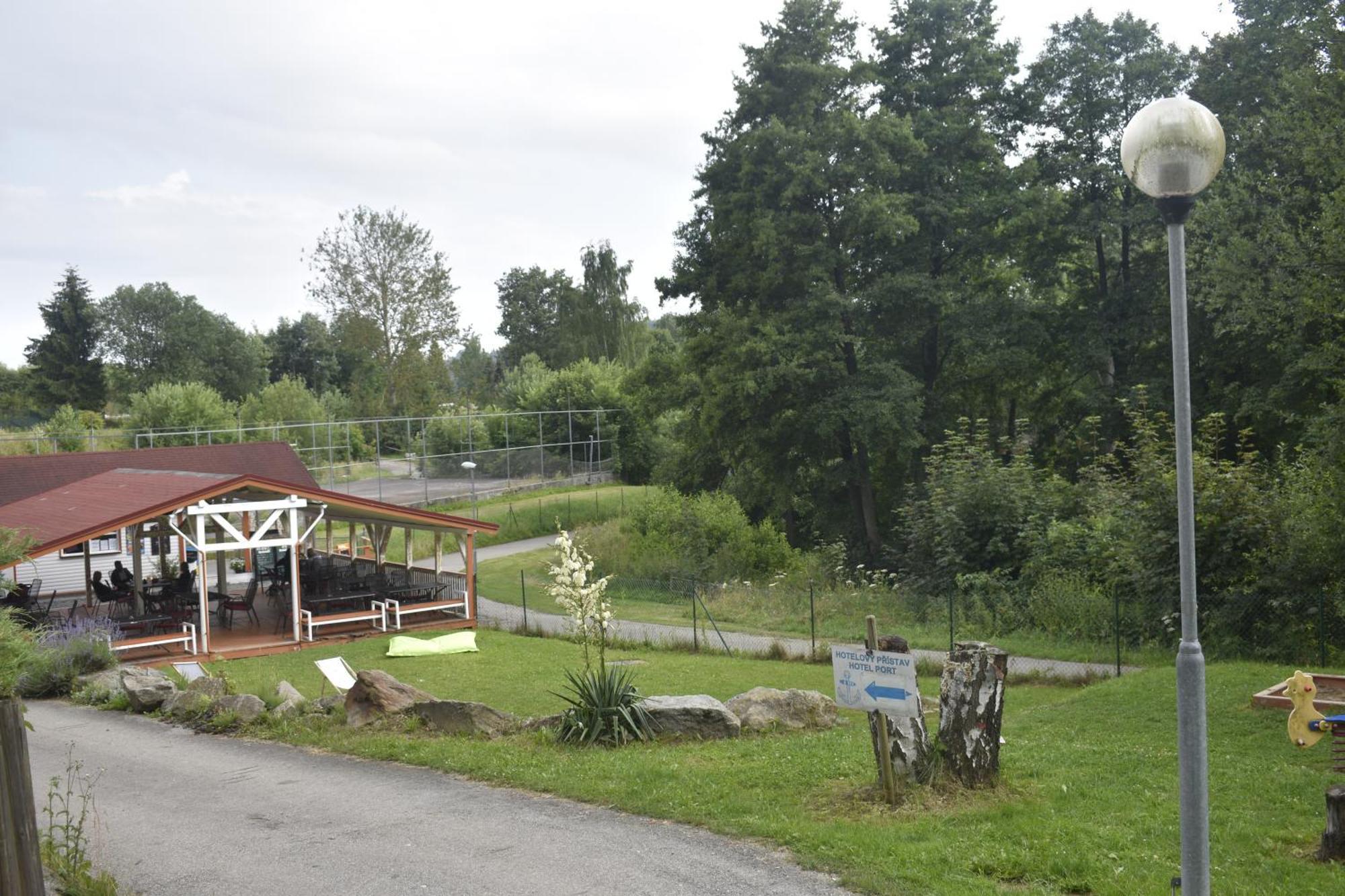 Ubytovani Hanka V Pokoji S Bakonem C408 Frymburk Exterior foto